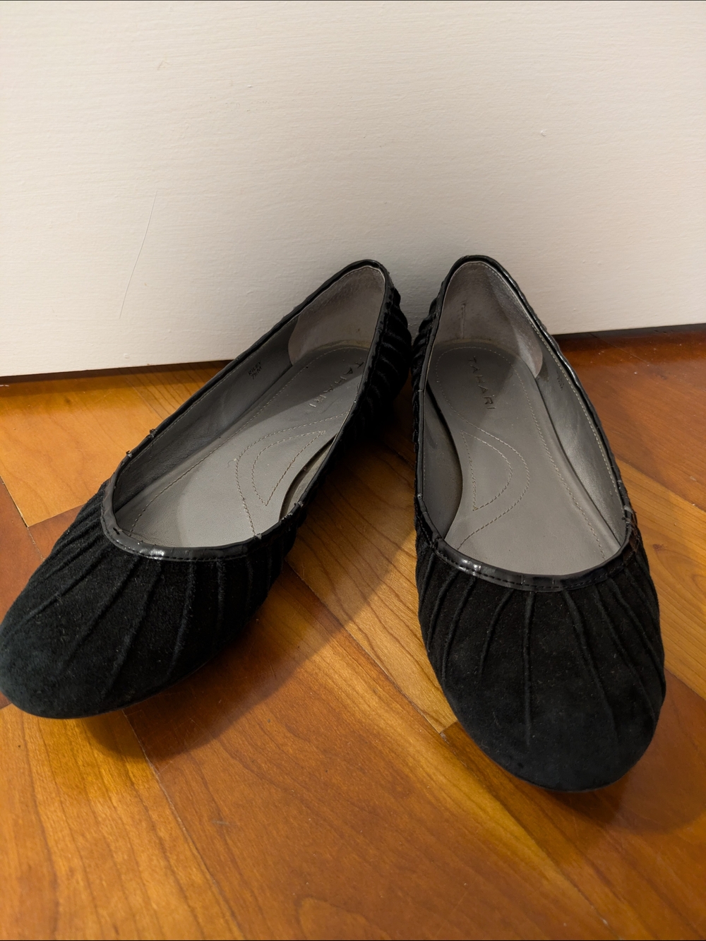 Tahari Women's Black Suede Ballet Flats With Leather Trim